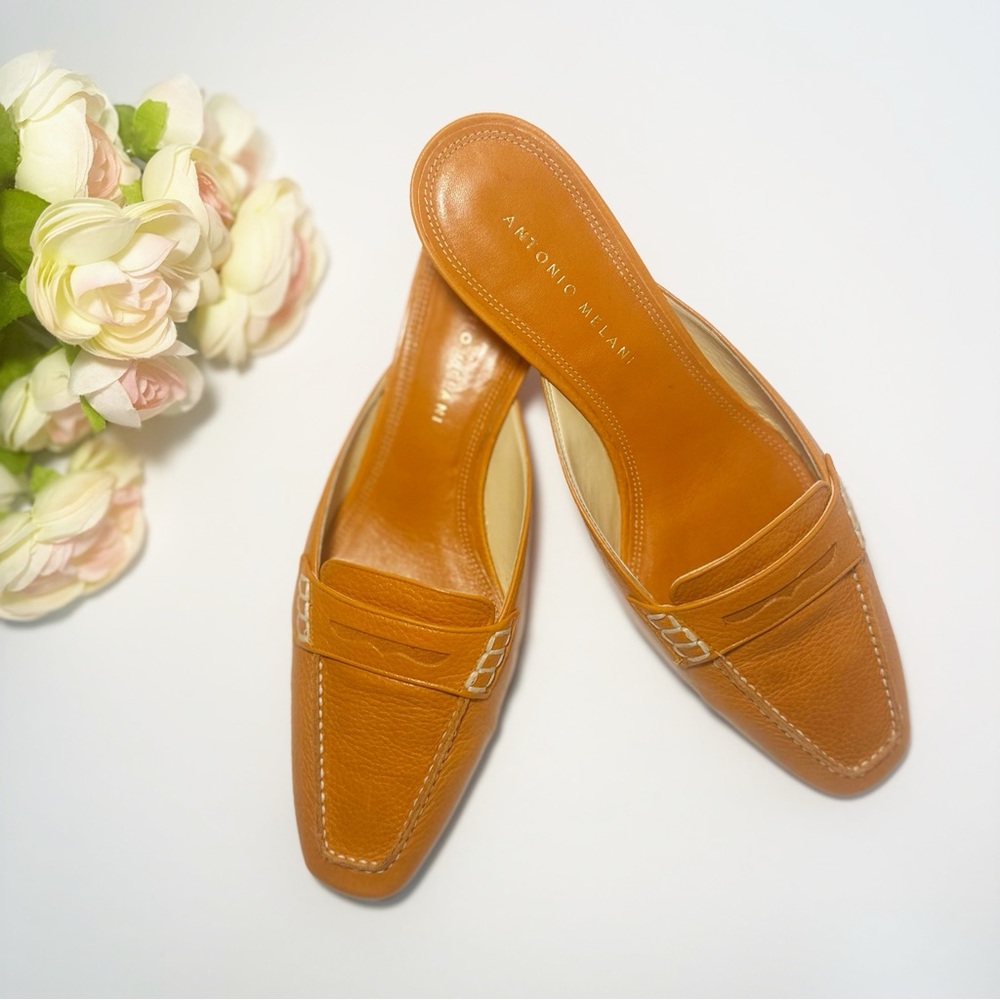 ANTONIO MELANI Tan Slip-On Loafers Classic Flats